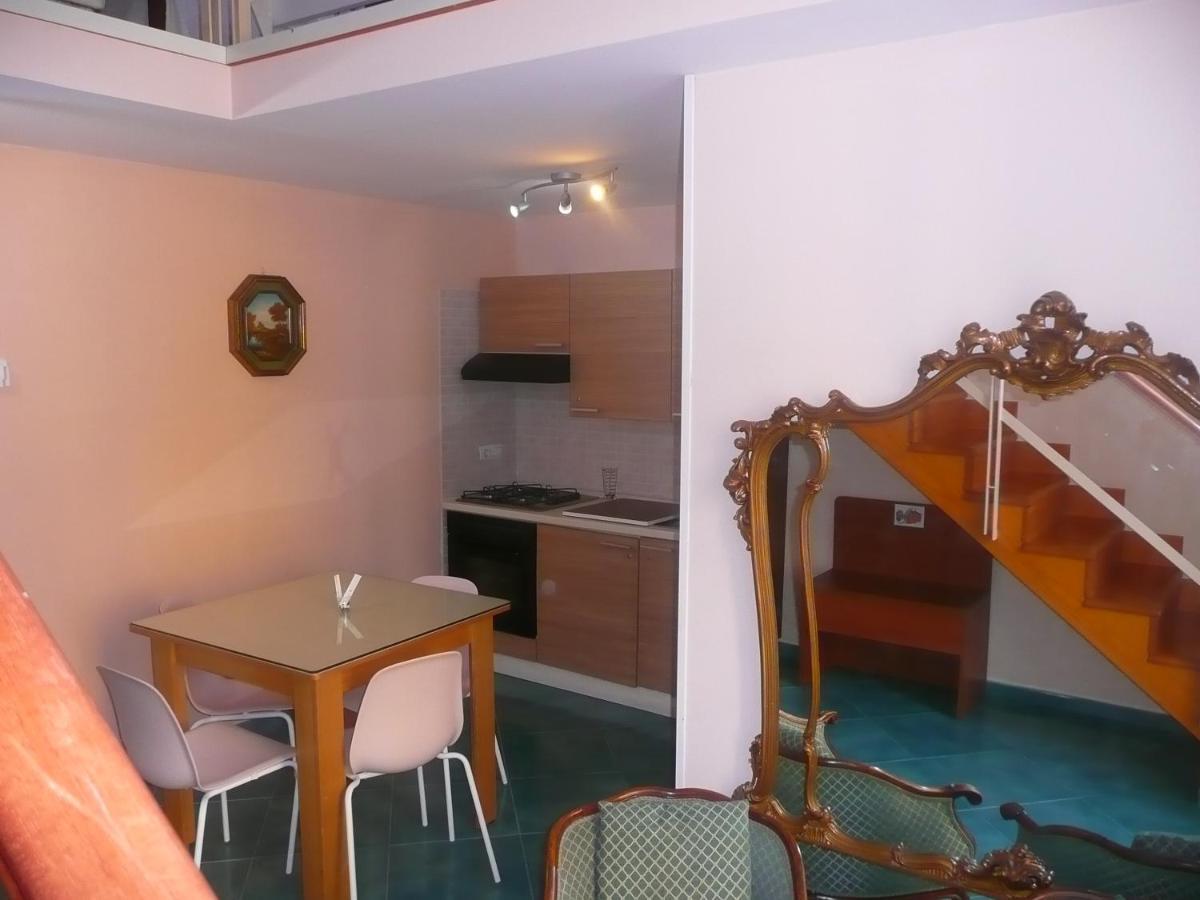 I Papiri B&B Aparthotel Ercolano Ngoại thất bức ảnh